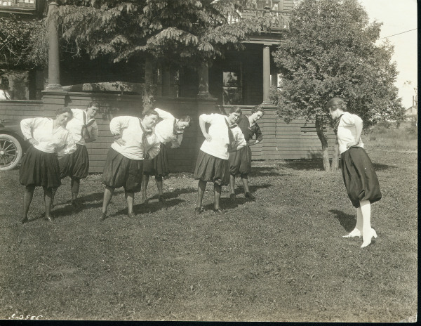 Exercise-in-Bloomers